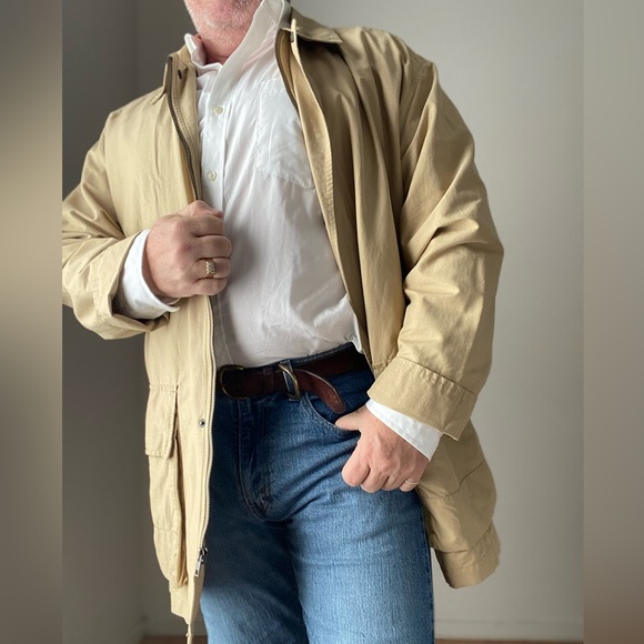 Eddie Bauer light jacket - Picture 2 of 9